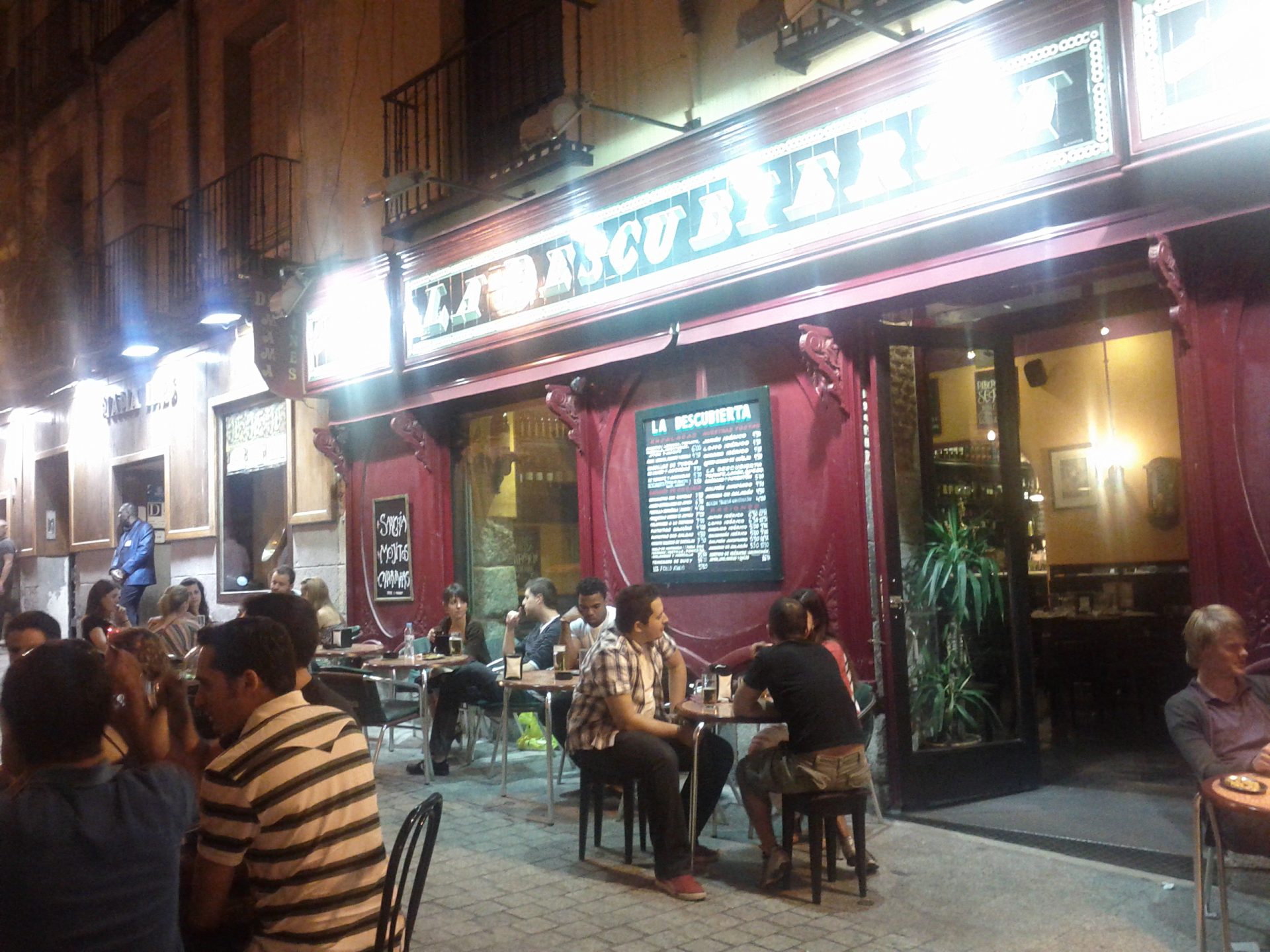 La Descubierta, taberna para tapear en Sol 1 La Descubierta
