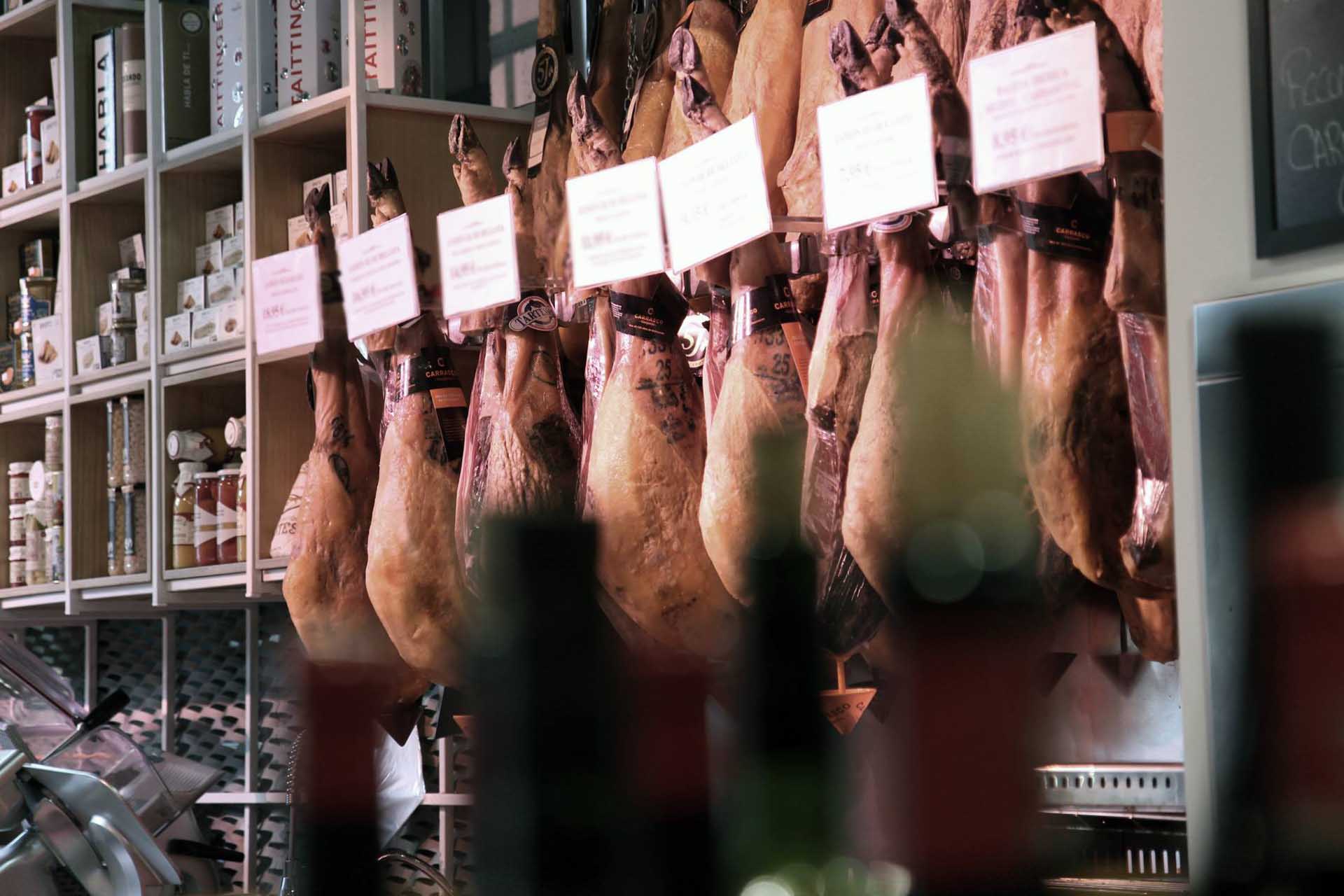El Reblochón, tapeo y compras gourmet todo en uno 2 El Reblochón