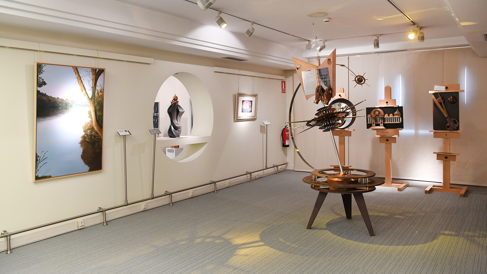 Museo Tiflológico de la ONCE, prohibido no tocar las maquetas 4 Museo Tiflológico de la ONCE