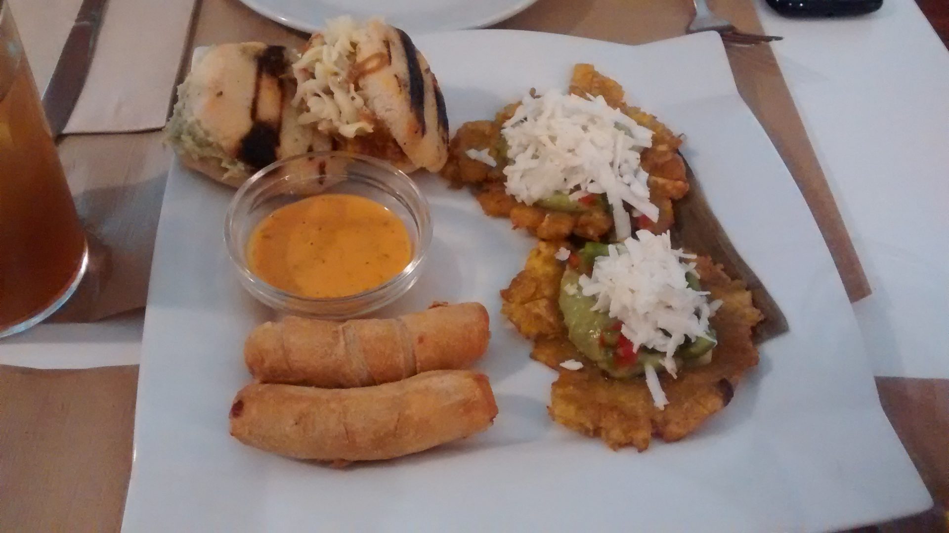 La Cuchara, tequeños, arepas y mucho más 2 La Cuchara (3)