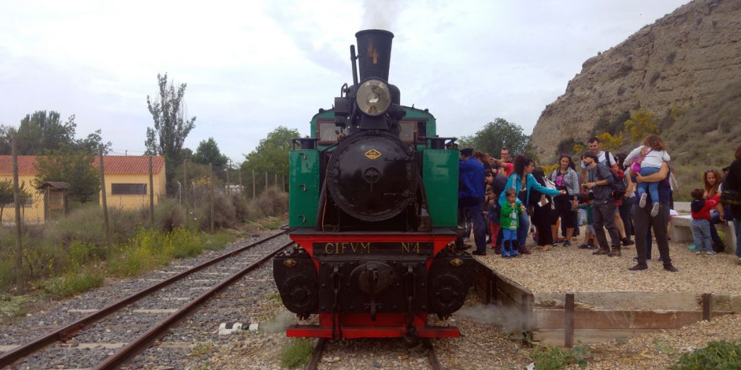 Viaja en el Tren de Arganda, el que pita más que anda