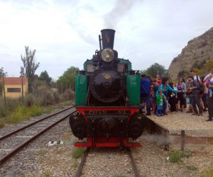 Viaja en el Tren de Arganda, el que pita más que anda