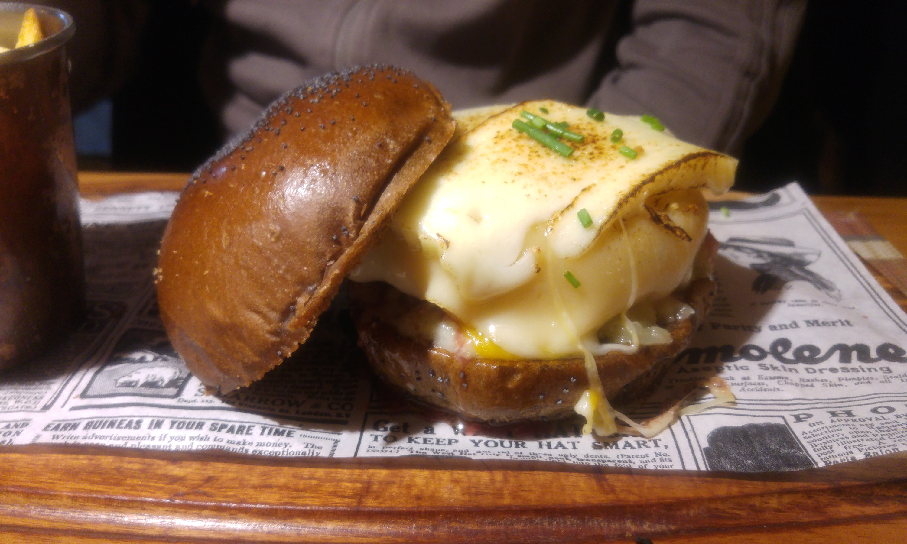 La Bistroteca, hamburguesas en parrilla de carbón 5 La Bistroteca
