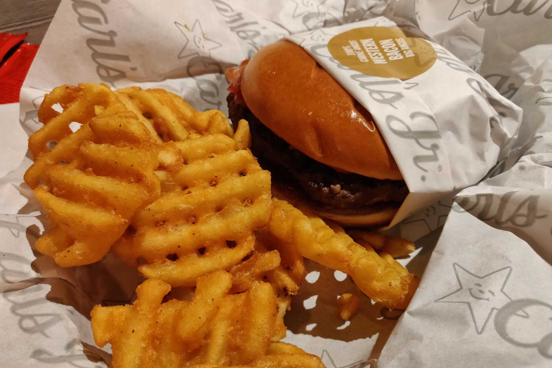 Carl's Jr, más hamburguesas fast pero good 1 Carl's Jr