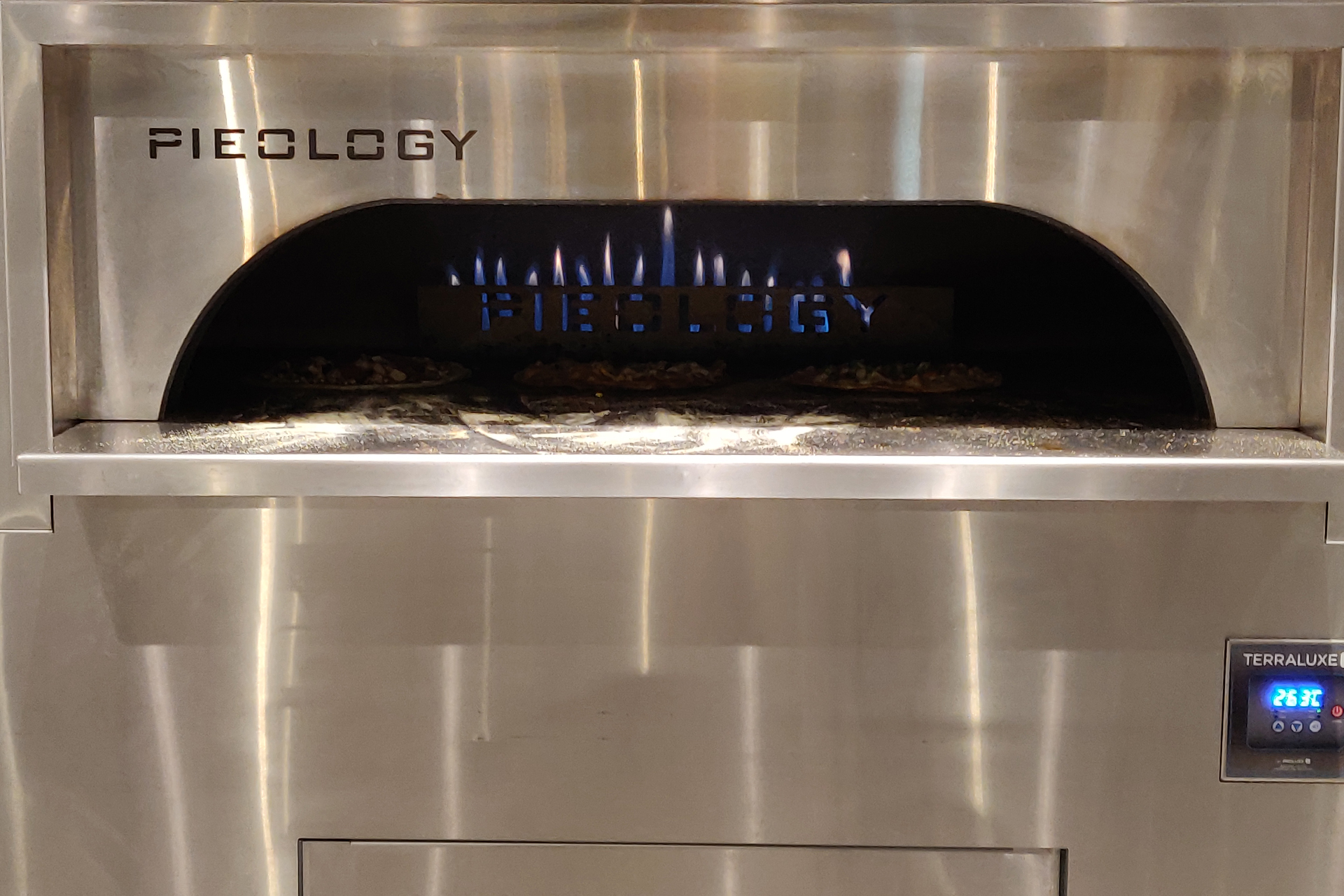 Pieology, la pizza californiana 100% personalizable 6 Pieology