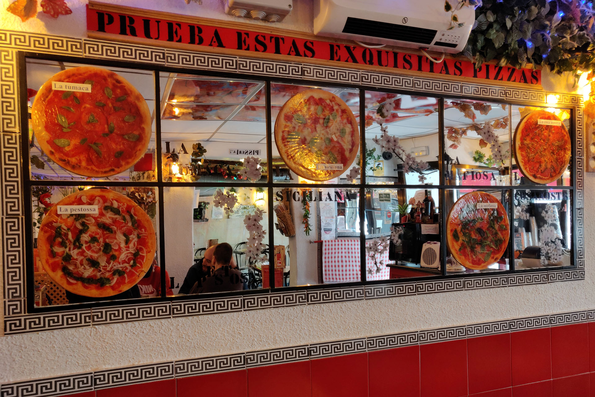 El Kiosko de la Pizza de Aluche y sus miles de ricas combinaciones 7 El Kiosko de la Pizza 8