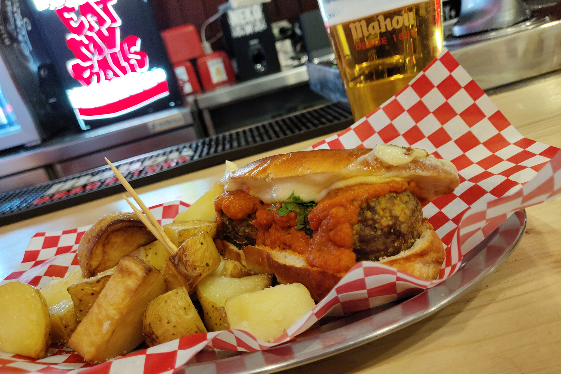 Bolero Meatballs, atrévete a comer sus bolas 3 Bolero Meatballs