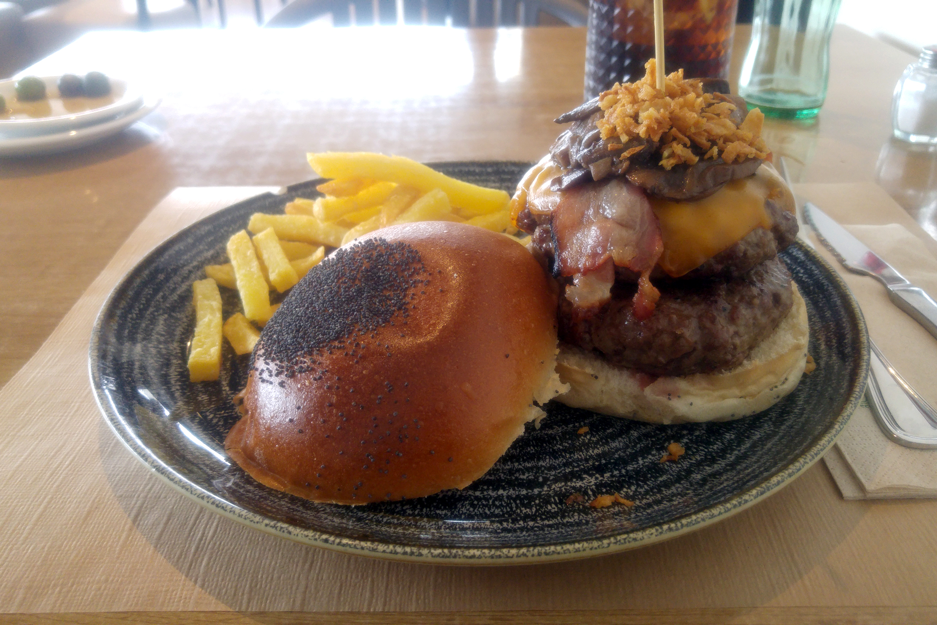 Queen Burger, más de 30 años de buenas hamburguesas en Madrid 2 Queen Burger Gourmet