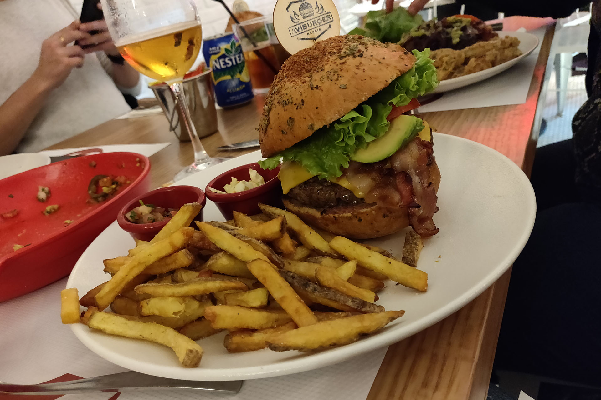 Las hamburguesas juguetonas del Aviburger 3 Aviburger