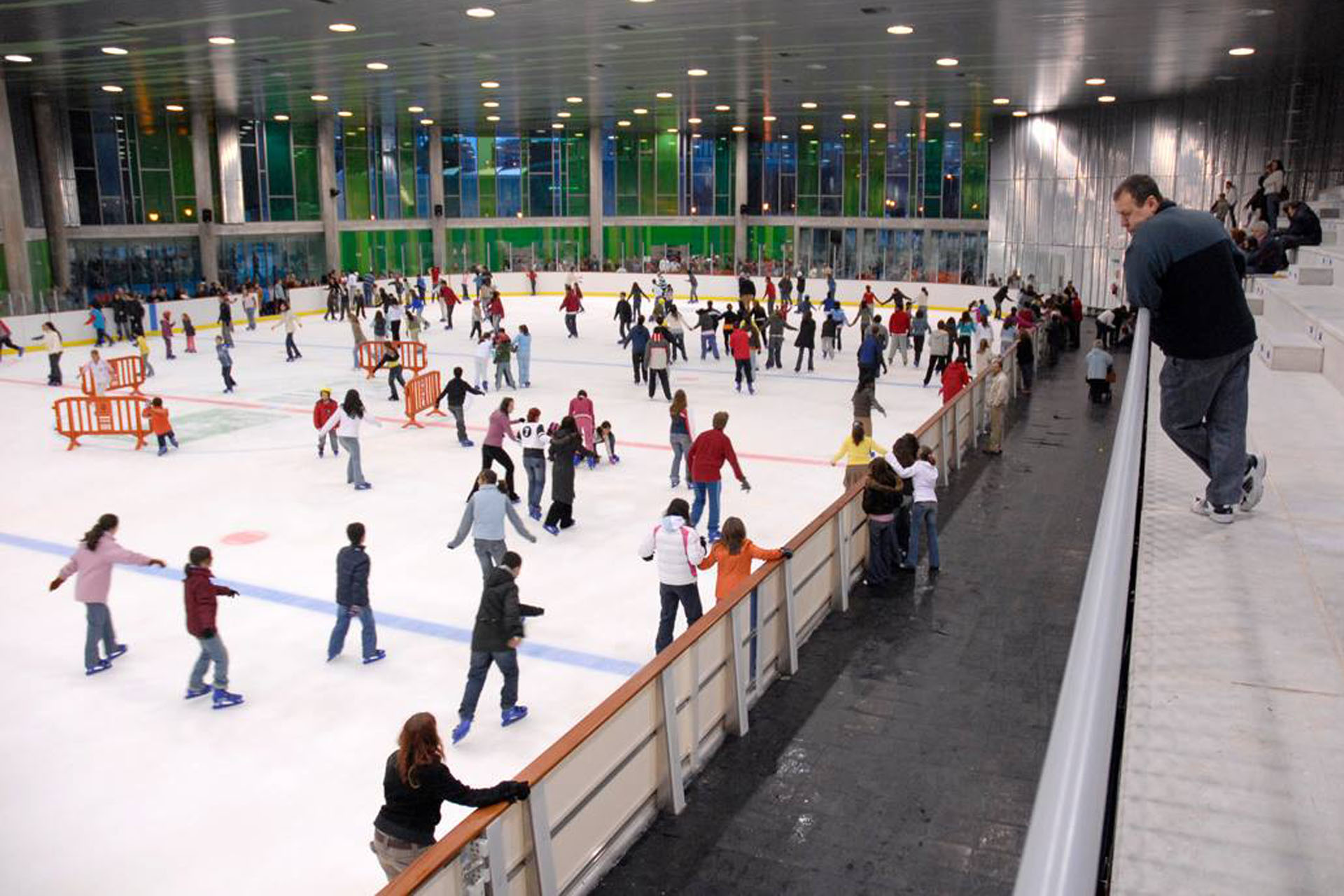 Pistas de hielo en Madrid para patinar todo el año 4 Pistas de hielo en Madrid