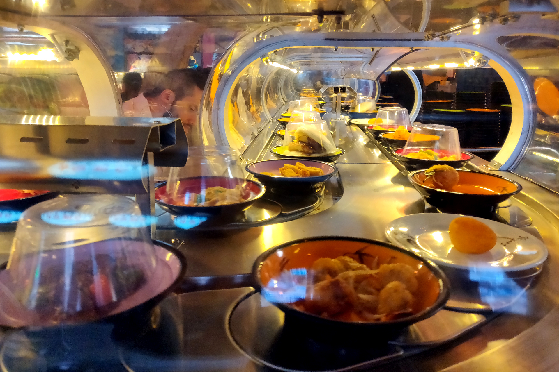 Running Sushi in Osaka, el kaiten más vistoso de Madrid 4 Running Sushi in Osaka