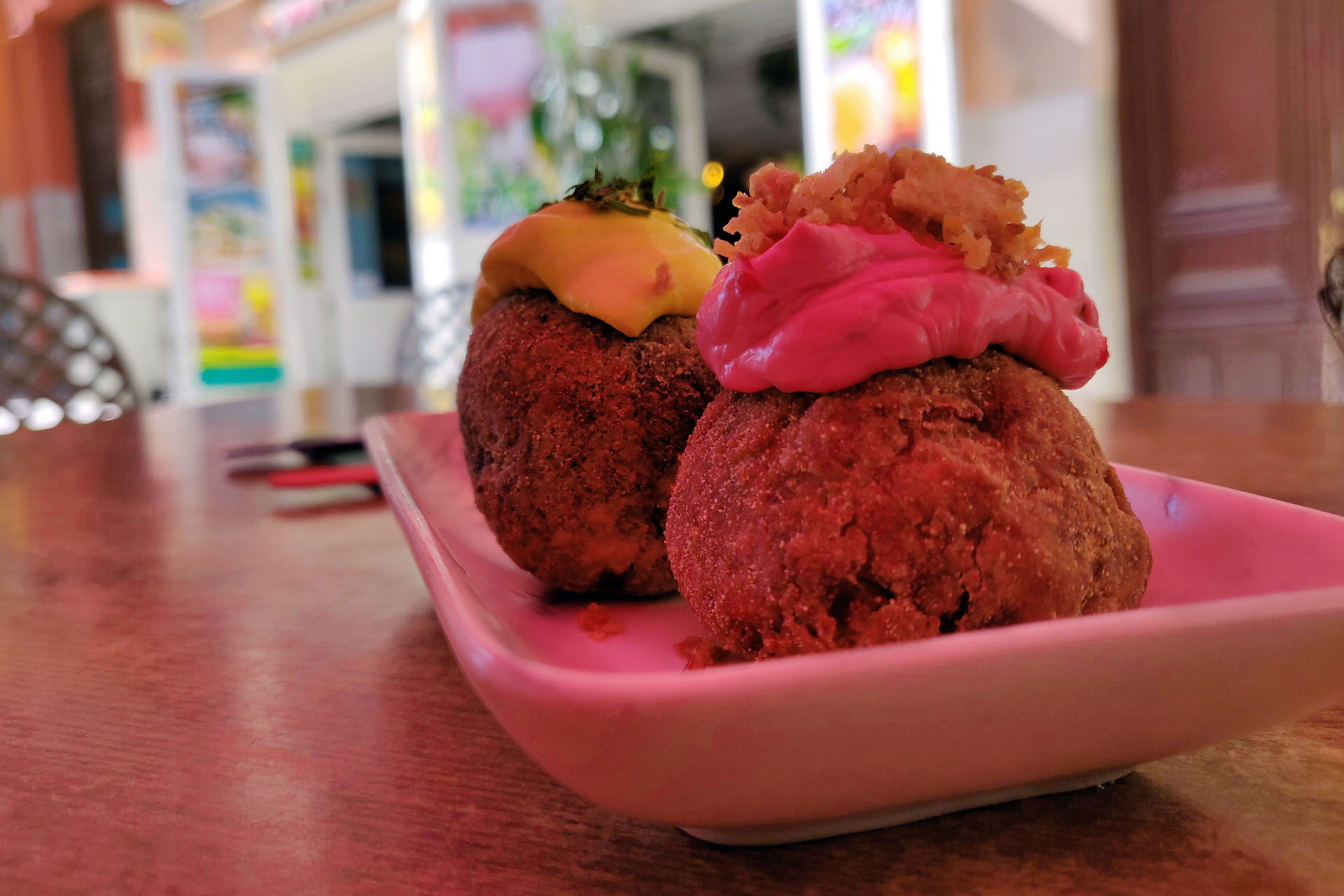 Viva Burger, ricas hamburguesas veganas en La Latina 4 Viva Burger