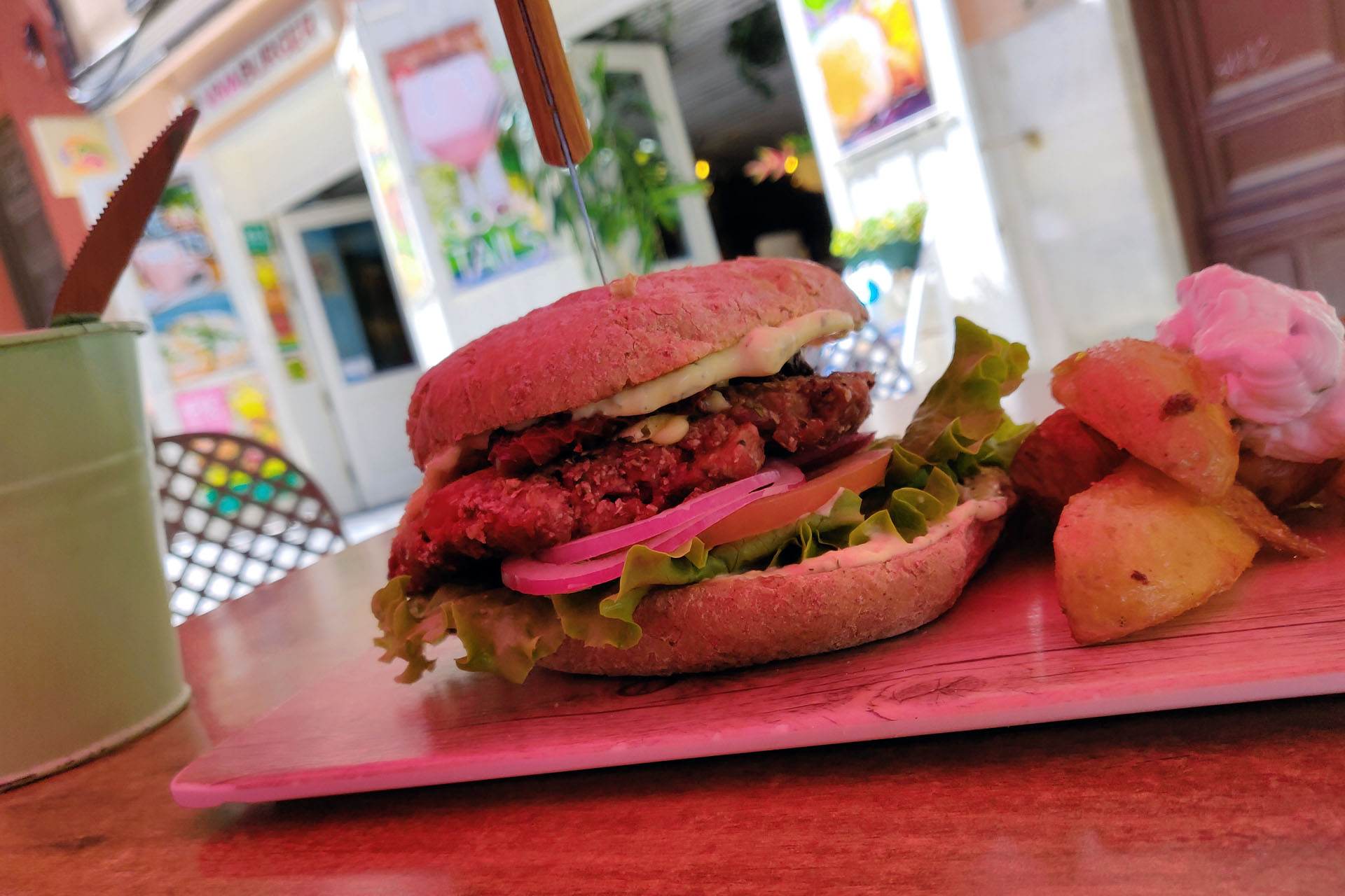 Viva Burger, ricas hamburguesas veganas en La Latina 2 Viva Burger