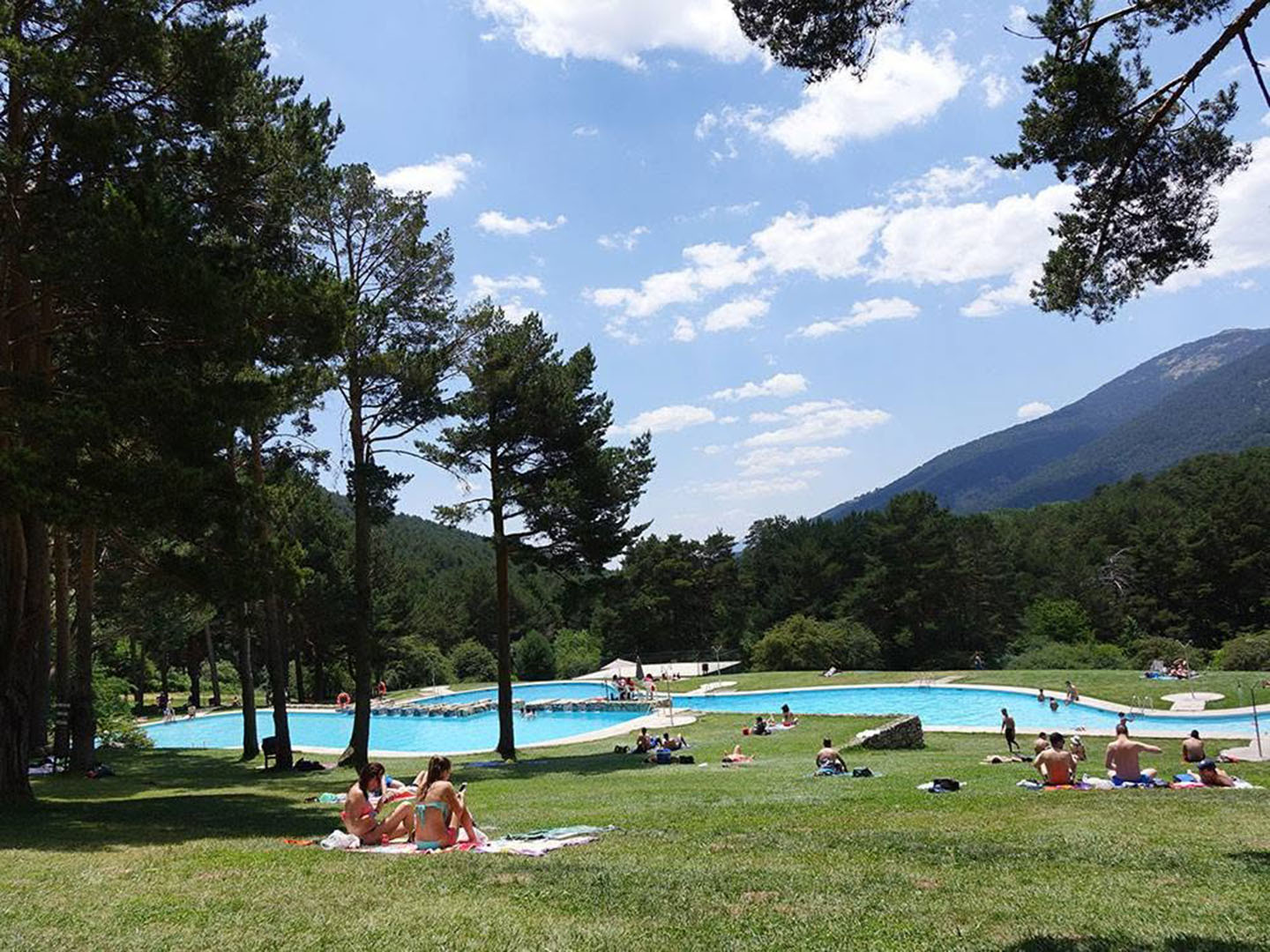 Las Berceas: las piscinas en plena sierra ideales para escapar del calor en plena naturaleza 2 Las Berceas