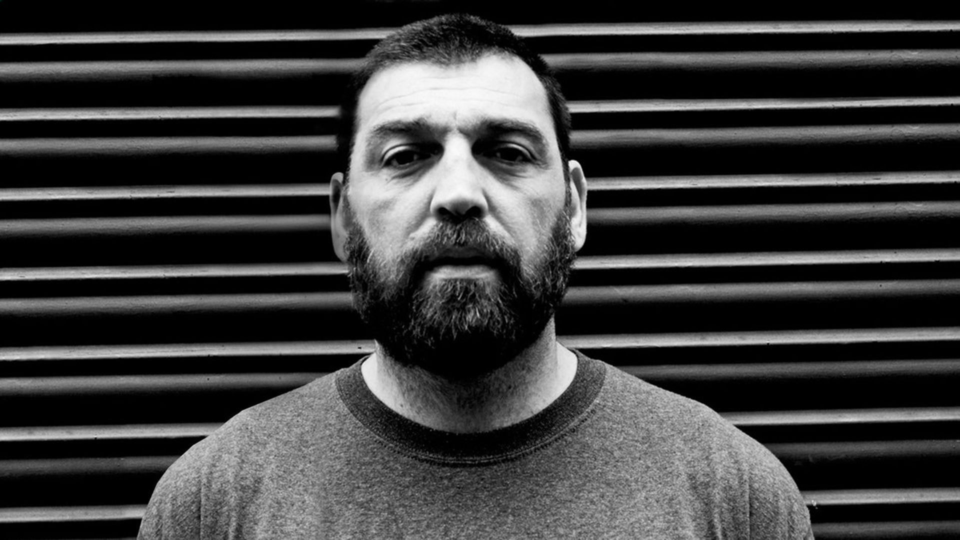 Vuelve Hovik al stand up en Madrid 1 Vuelve Hovik Keuchkerian