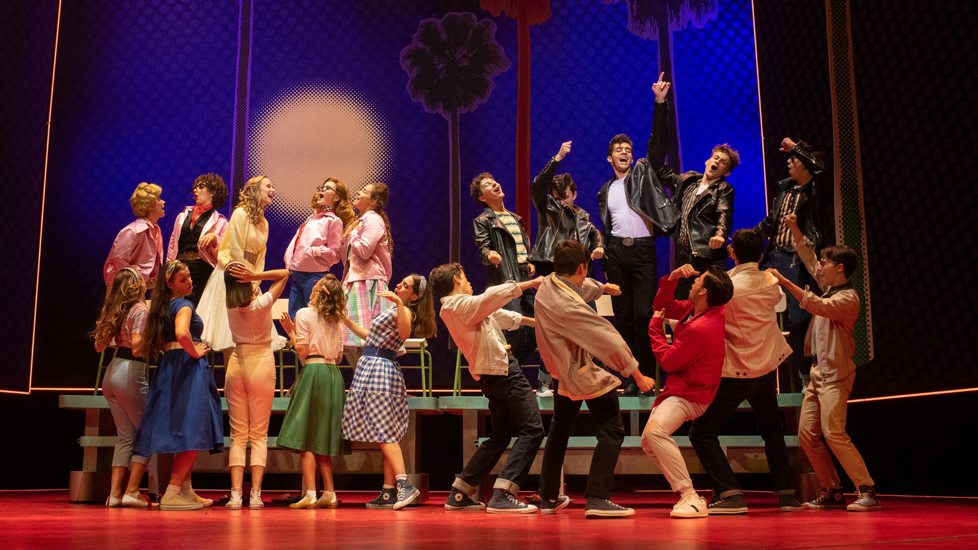 Grease el musical, Danny y Sandy se enamoran en Madrid en el Teatro Apolo 4 Grease el musical en Madrid