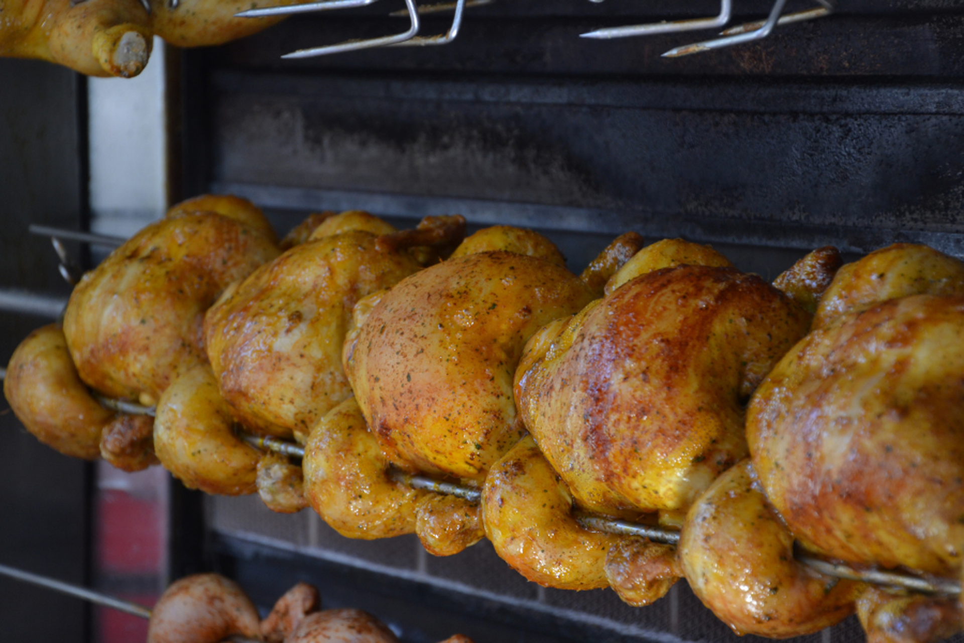 El arte del marinado: Secretos para un pollo asado perfecto 1 El arte del marinado Secretos para un pollo asado perfecto