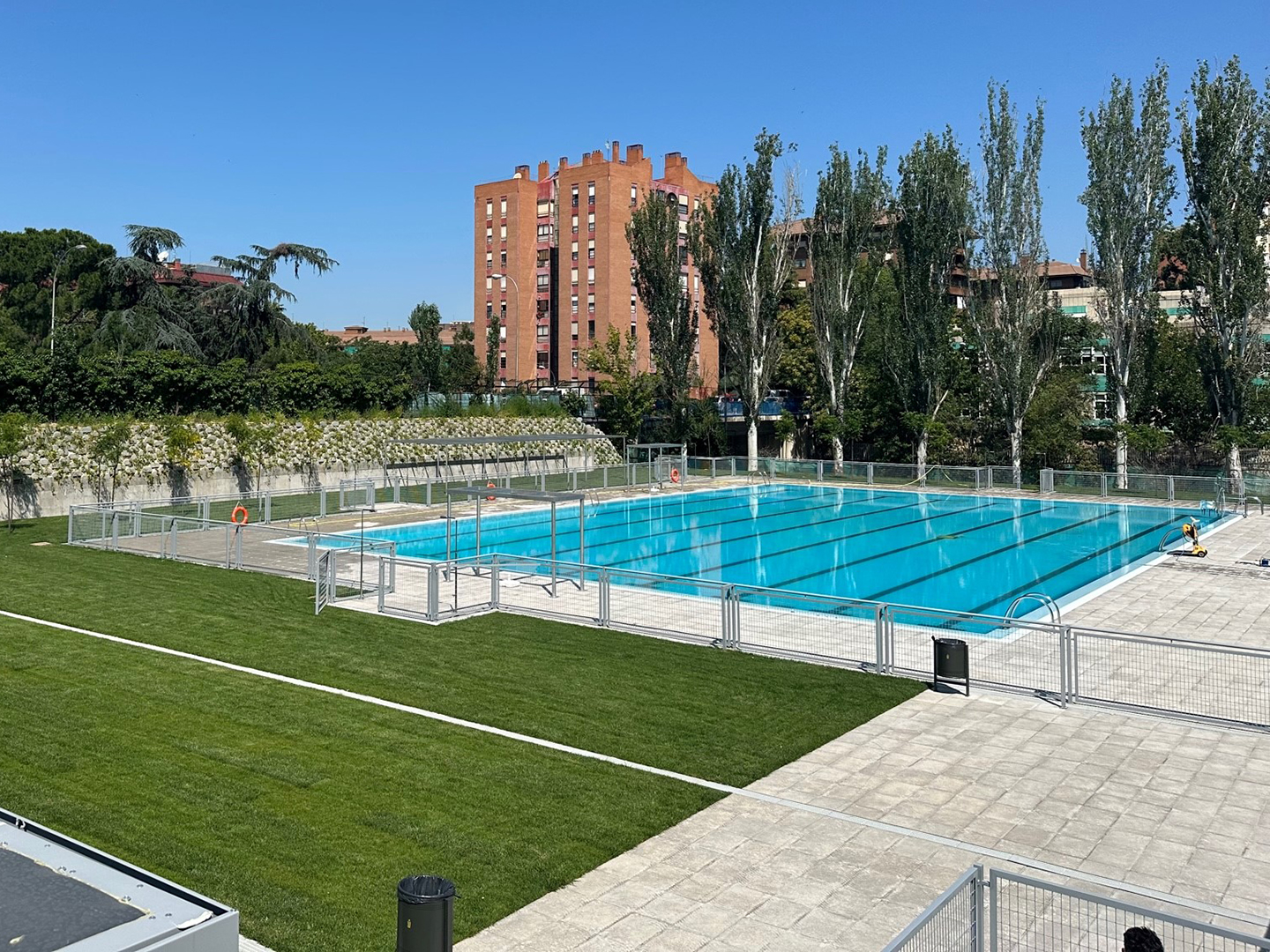 Piscinas de verano de Madrid en 2026: el mejor remedio contra el calor con clases exprés gratuitas como novedad 2 Piscinas de verano de Madrid
