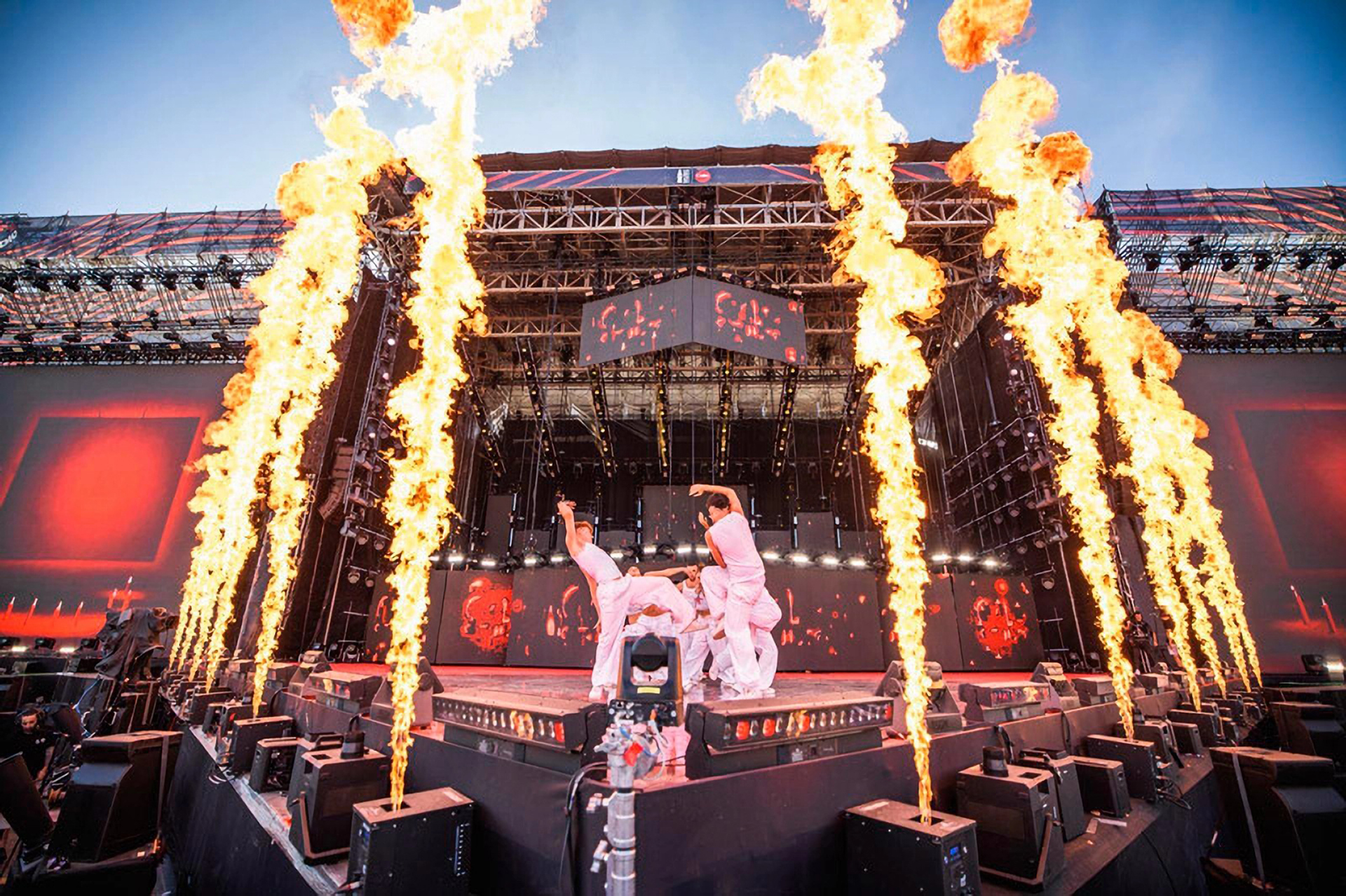 CCME cumple 15 años: J Balvin, Lola Índigo, Viva Suecia, Carolina Durante y mucha más música en Coca-Cola Music Experience 2 CCME 2025