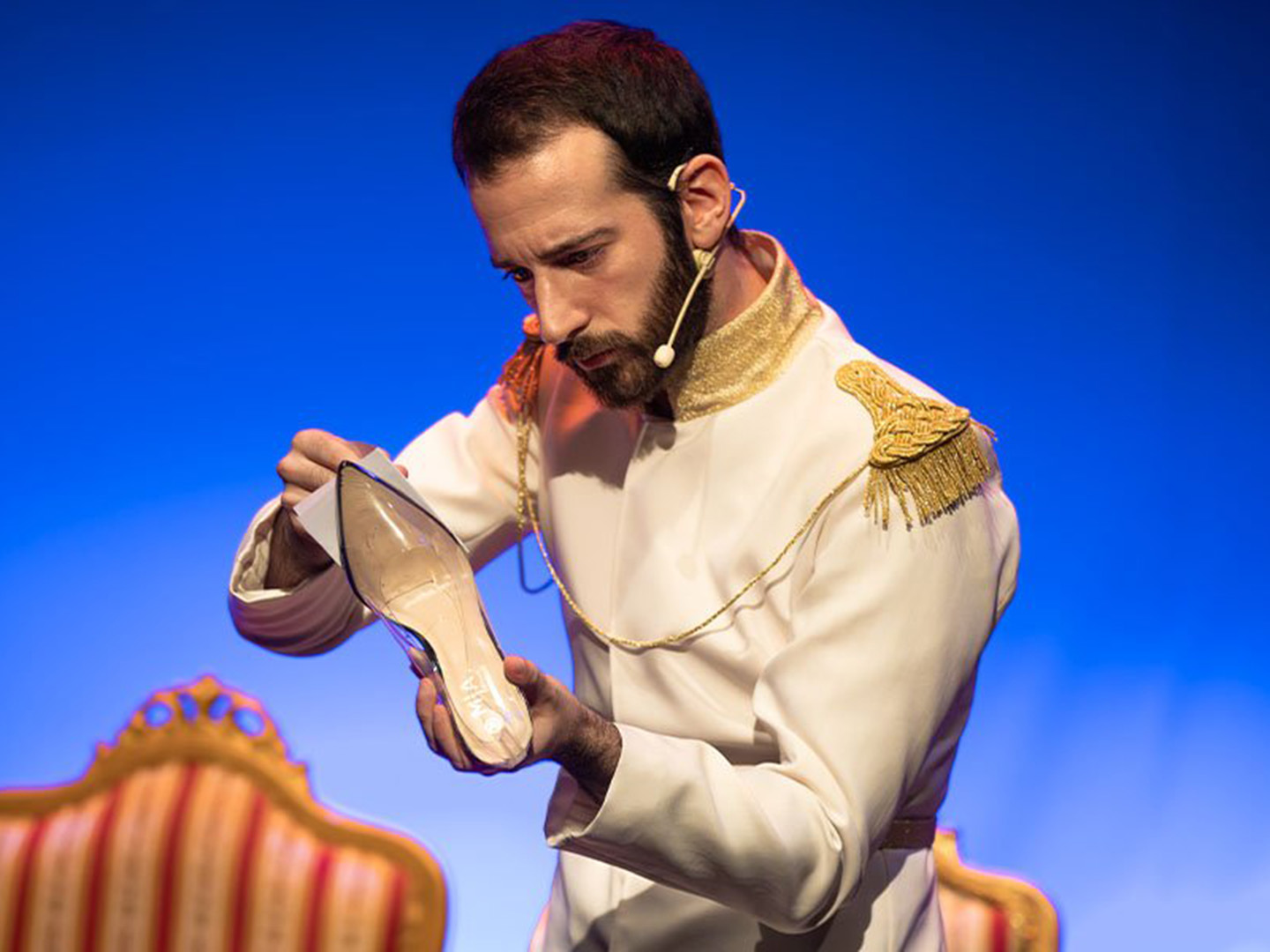 'No me toques el cuento': las princesas se rebelan en esta comedia musical gamberra en el Gran Teatro Pavón (y los príncipes encuentran una masculinidad más sana) 4 Ya me has tocado el cuento