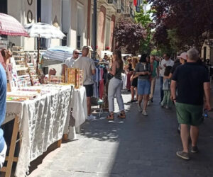 El Mercado de las ranas, el Barrio de las Letras se llena de moda, artesanía, diseño y mucho más