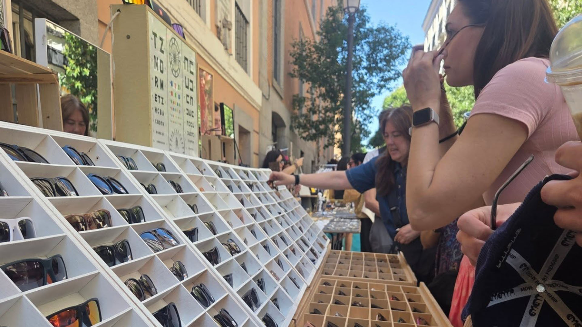 El Mercado de las Ranas: el Barrio de las Letras se llena de moda, artesanía, diseño y mucho más 3 Mercado de las Ranas