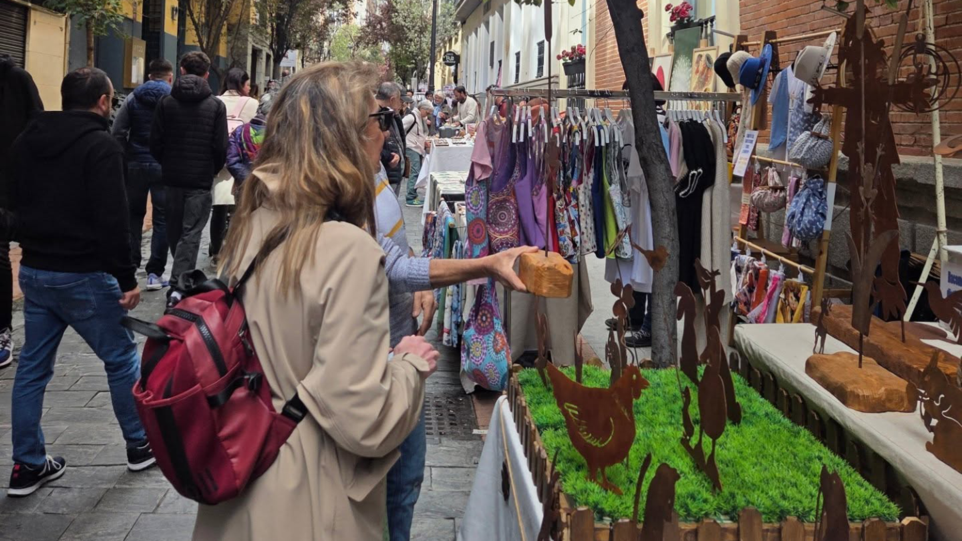 El Mercado de las ranas, el Barrio de las Letras se llena de moda, artesanía, diseño y mucho más 1 Mercado de las Ranas