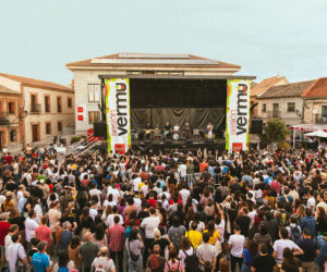 Sesión Vermú 2026 vuelve con conciertos gratis de Triángulo de Amor, Hinds, Las Petunias, Repion, La Paloma y 45 artistas más